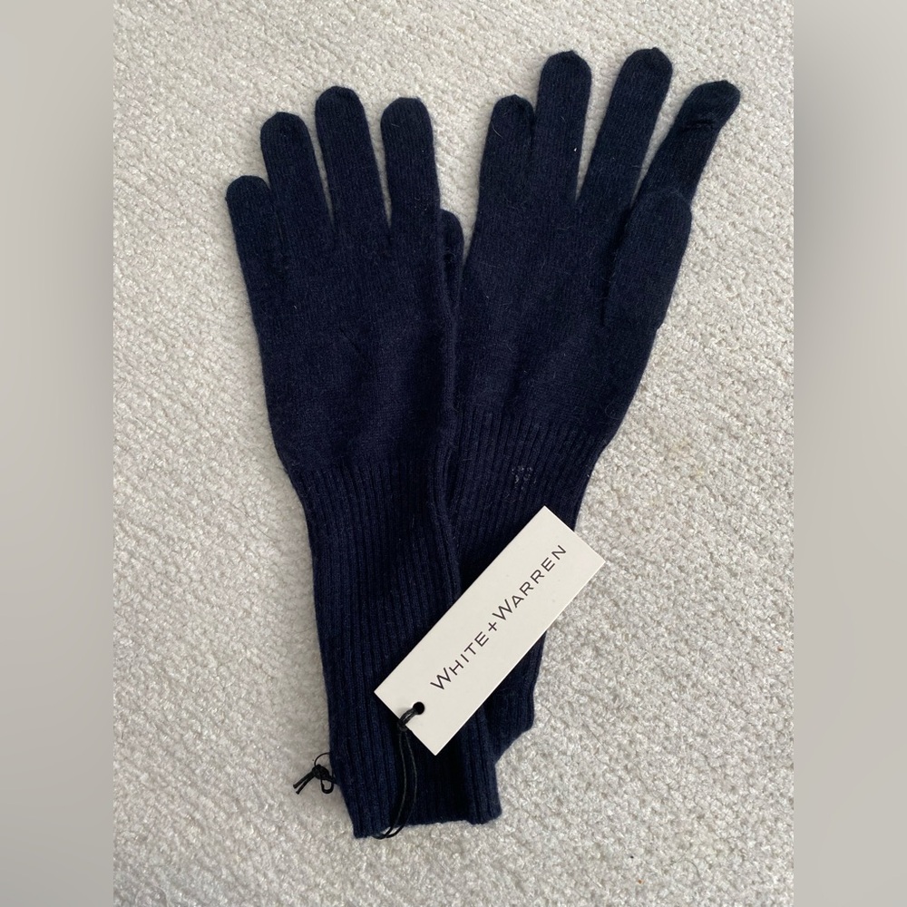 White + Warren Brand New Deep Navy Women's Cashmere Gloves
